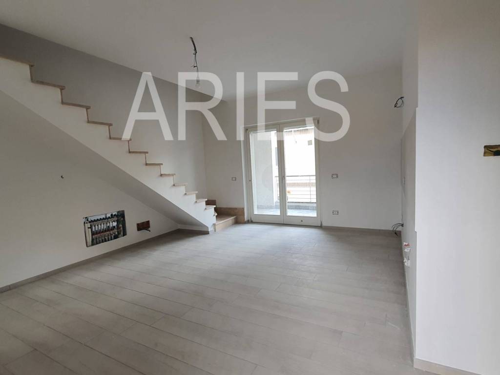 Appartamento a Fiumicino in Via del Portico Placidiano, 113 - Foto 4