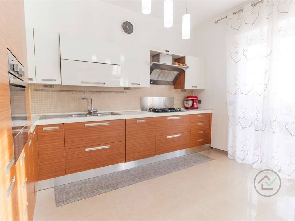 Appartamento a Carnago in via Stribiana - Foto 3