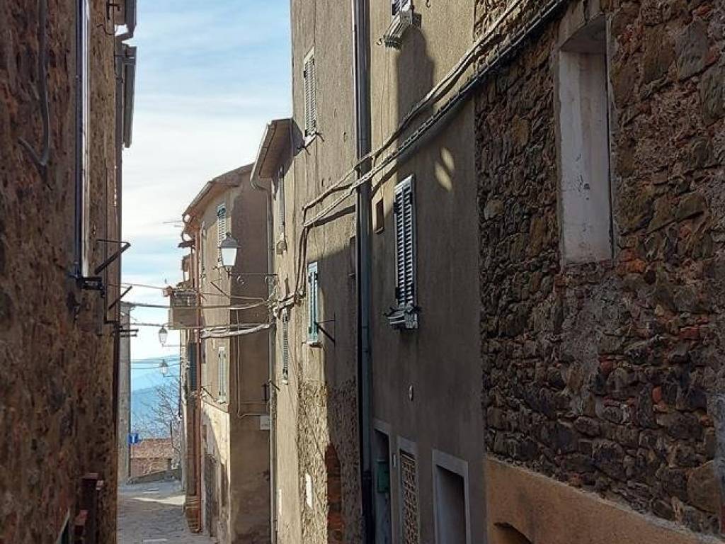 Casa indipendente a Castiglione della pescaia in Via Vittorio Emanuele - Foto 2