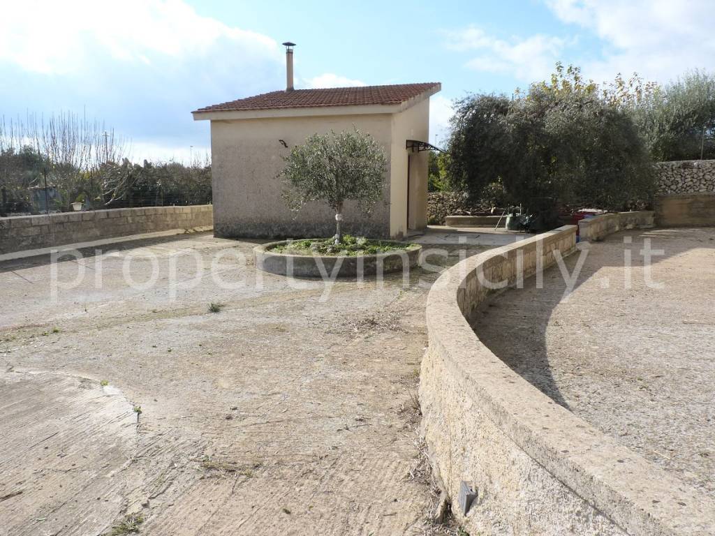 Villa a Noto in Corso Vittorio Emanuele - Foto 5
