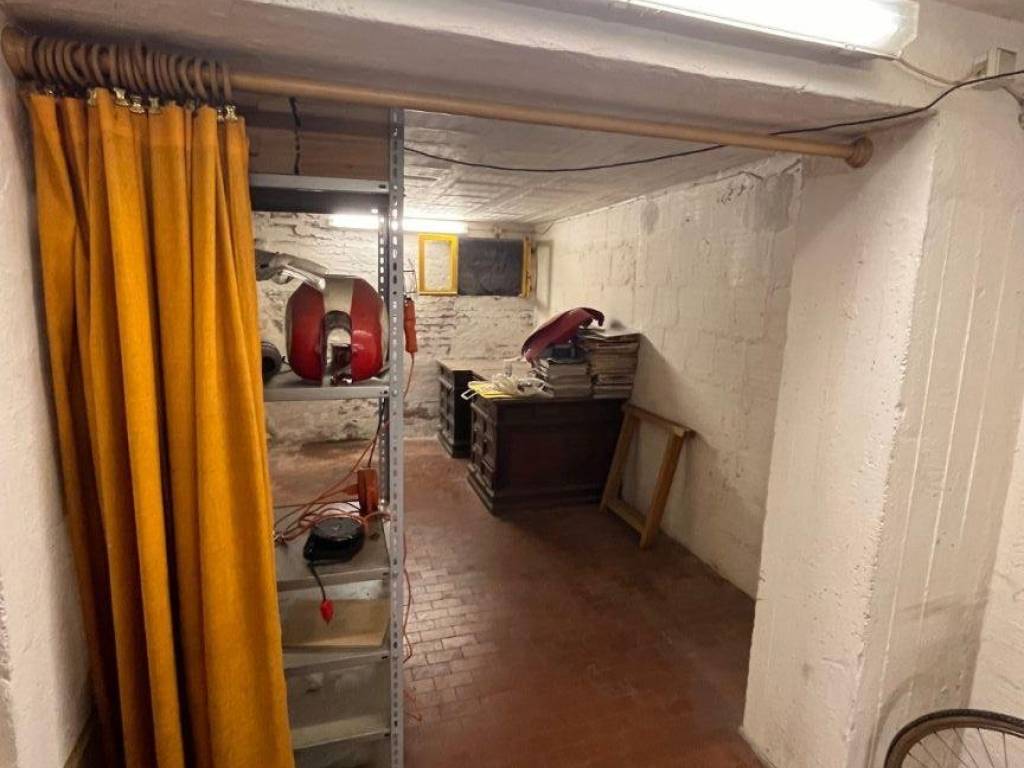 Box / garage a Bologna in Via Parma, 5 - Foto 2