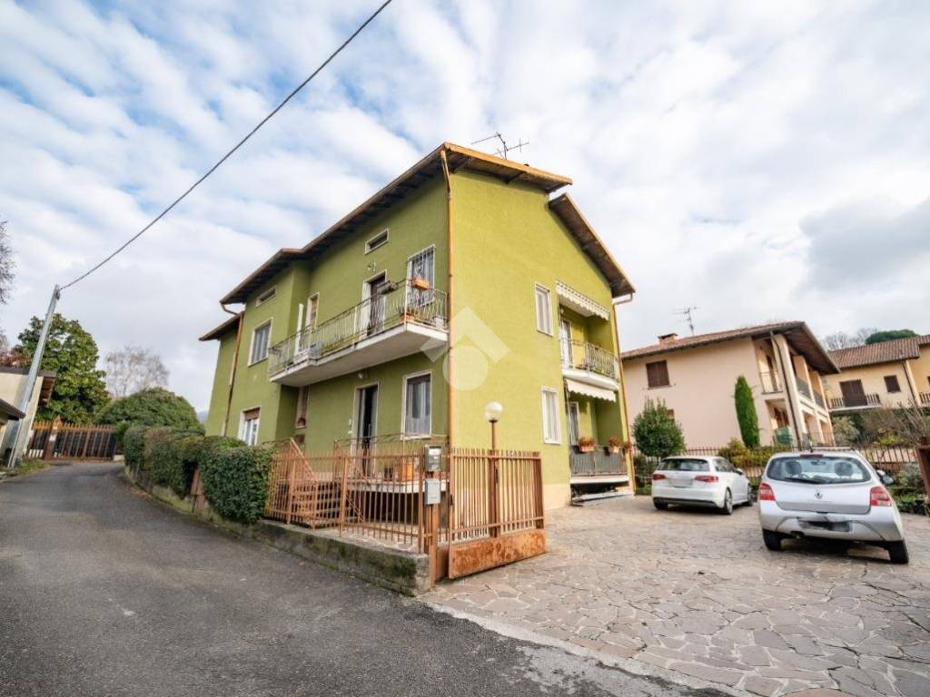 Appartamento a Castello di brianza in Via Monte Barro, 002 - Foto 4