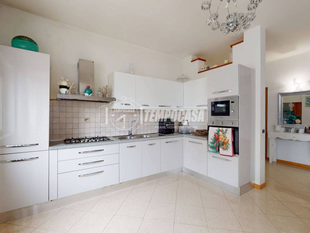 Appartamento a Aversa in Via Giovanni Linguiti 44 - Foto 3