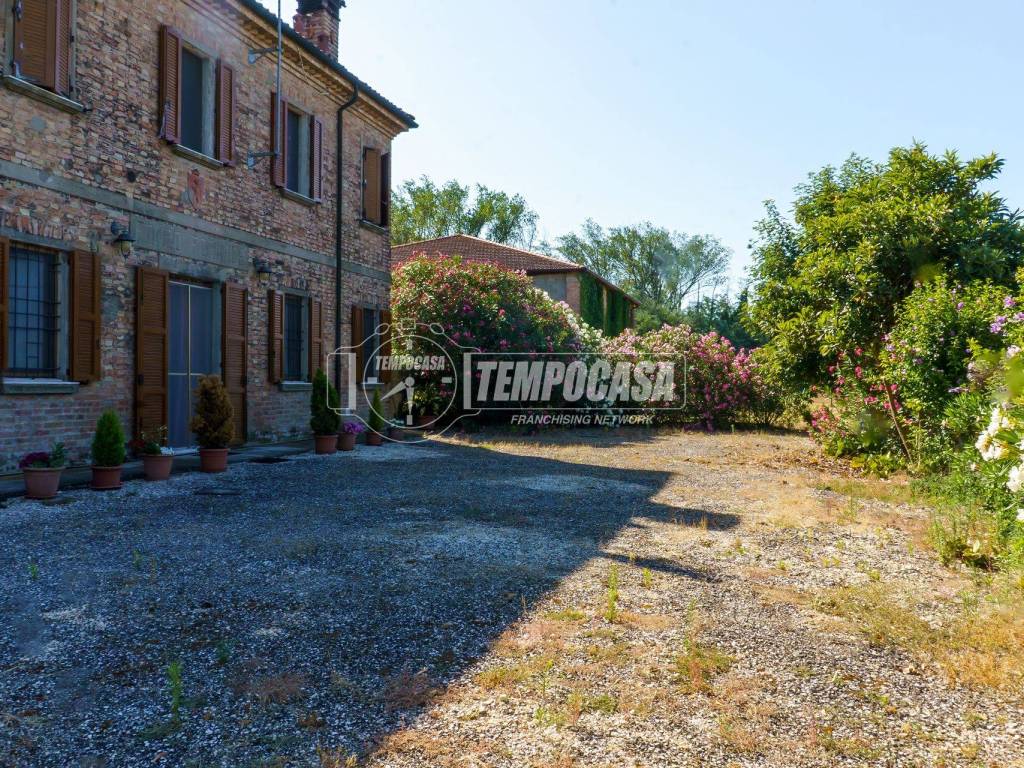 Villa a Argenta in Via Sinibalda 2 - Foto 2