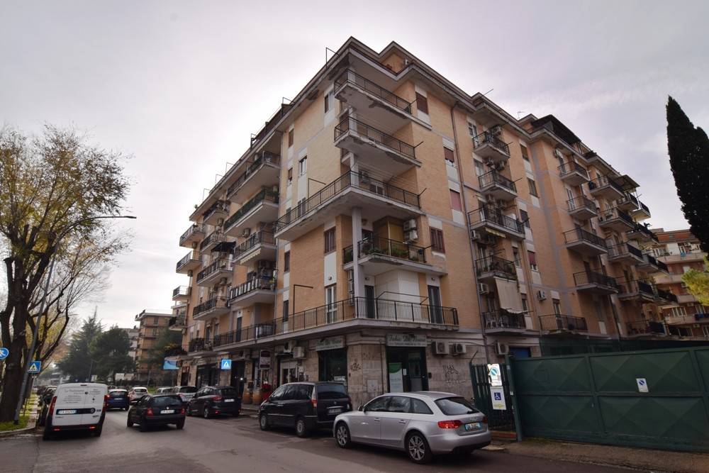 Appartamento a Foggia in Viale Europa, 20 - Foto 2