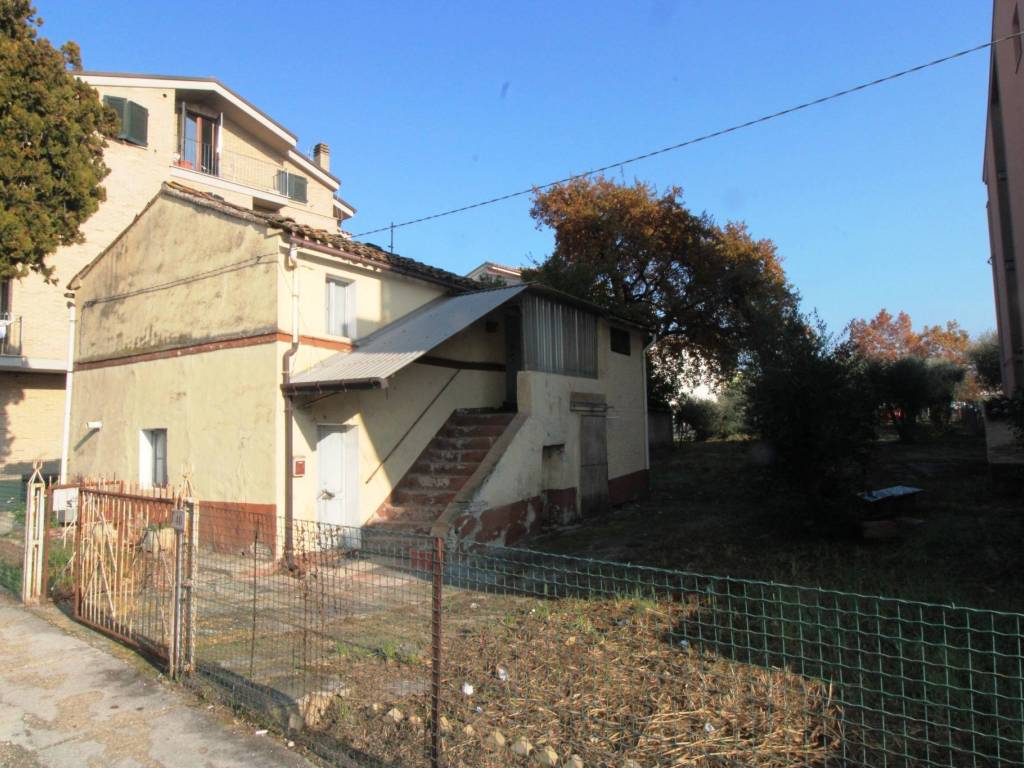 Casa indipendente a Montecosaro in Via Marche, 40 - Foto 5
