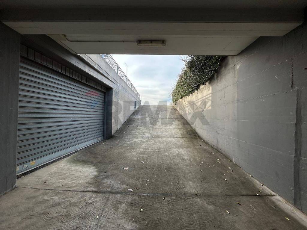 Box / garage a Aprilia in via mozart, 52 - Foto 5