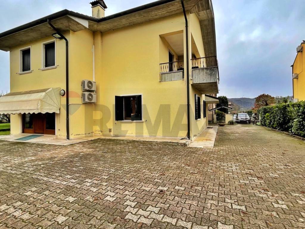 Villa a Vicenza in strada di longara - Foto 2