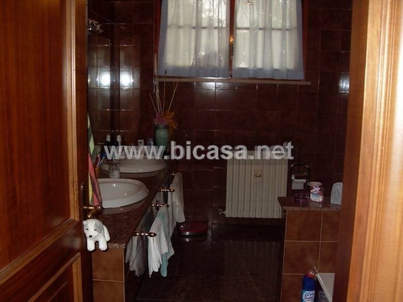 Villa a Vallefoglia in STRADA PROVINCIALE 34 - Foto 4