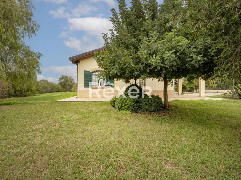 Villa a Scanzano jonico in Via Vittorio Veneto, - Foto 2