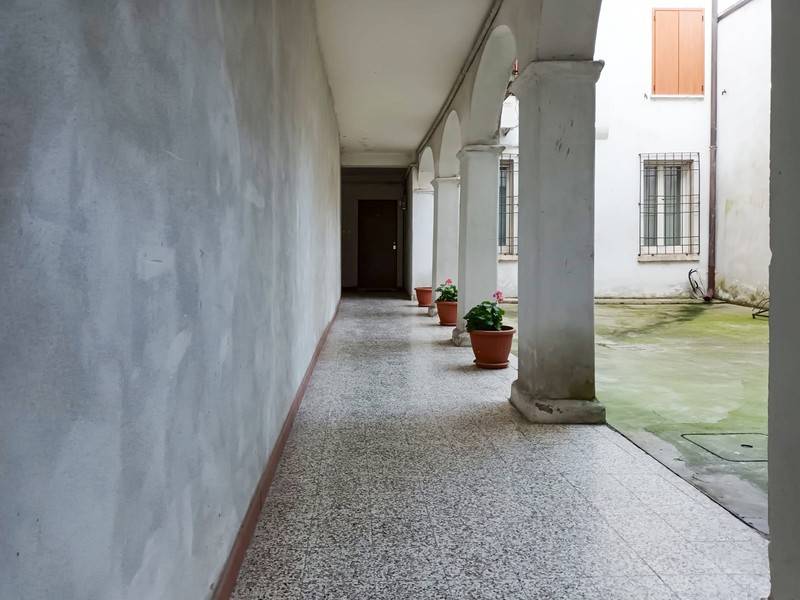 Appartamento a Mantova in Via Camillo Benso di Cavour - Foto 2