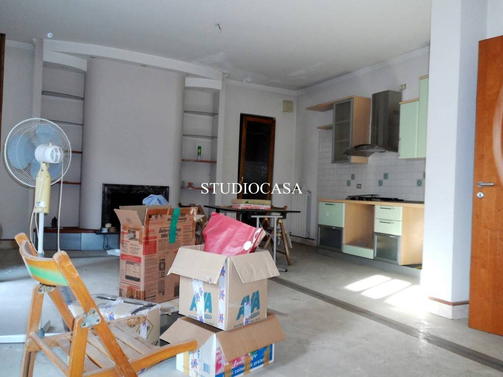 Appartamento a Marcianise in Via Madonna della Libera - Foto 5