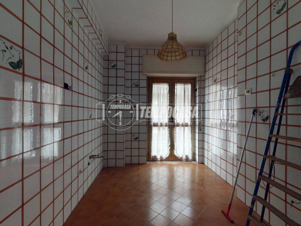 Appartamento a Aversa in Via de Chirico 8 - Foto 4