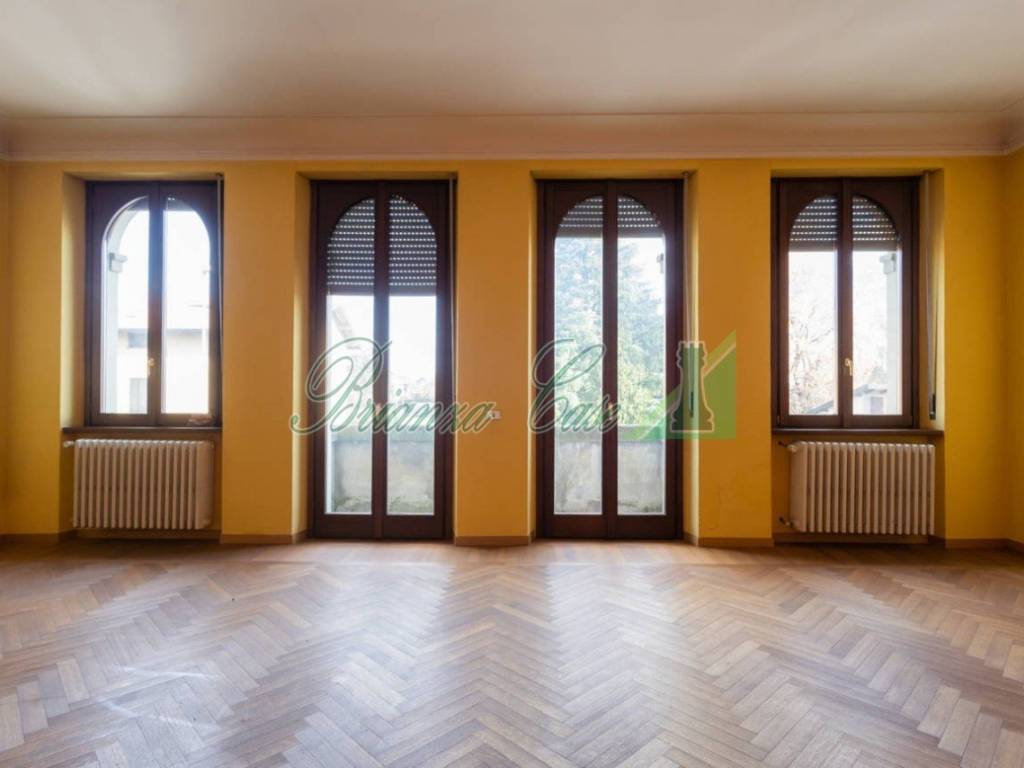 Palazzo / stabile a Casatenovo in Via Lodosa, 1 - Foto 2