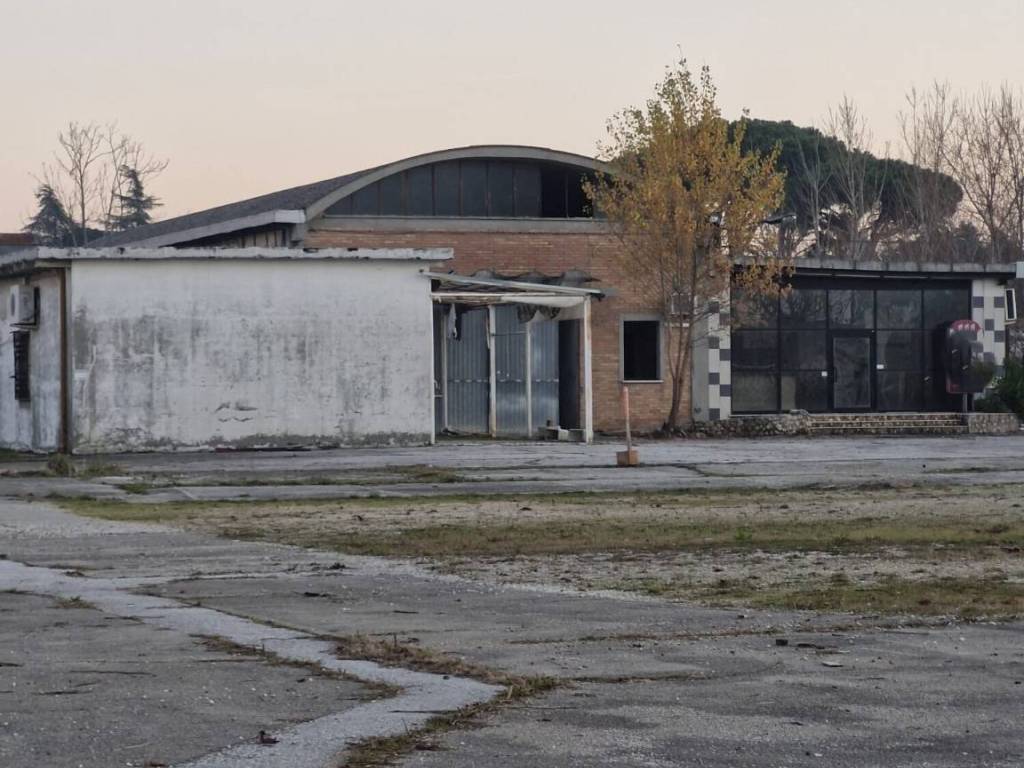 Terreno a Rimini in Via Montescudo, 146 - Foto 4