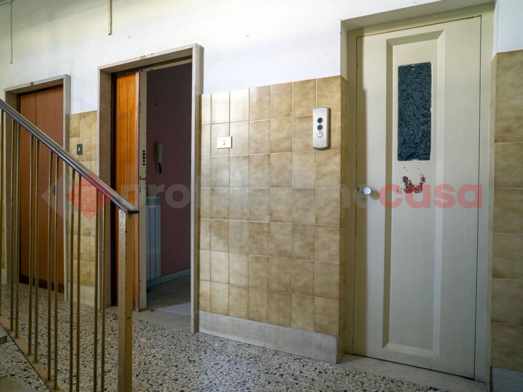 Appartamento a Portici in via Paladino, 16 - Foto 5
