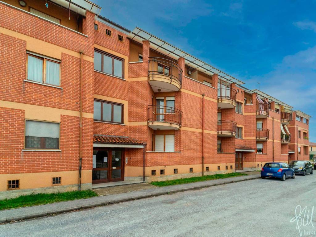 Appartamento a Carrù in Via Selene, 6 - Foto 2