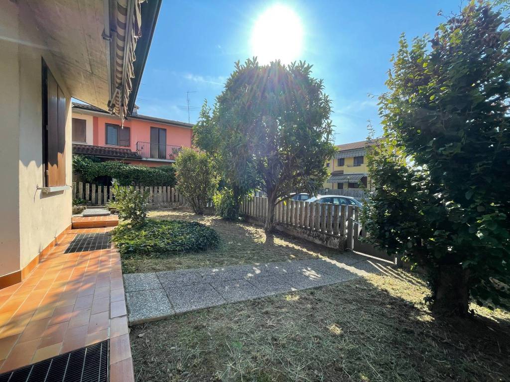Villetta a schiera a Calcio in Via Enrico Fermi, 23 - Foto 5