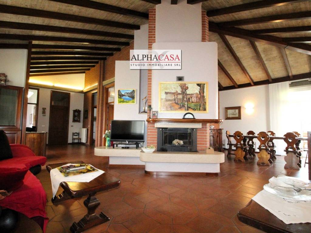 Villa a Osio sopra in Via 4 Novembre, 6 - Foto 2