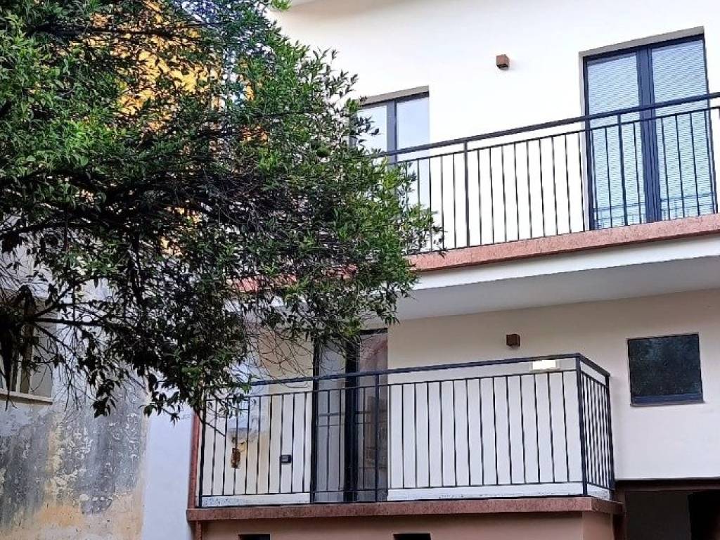 Casa indipendente a Nocera inferiore in Via Tito Lucrezio Caro - Foto 2