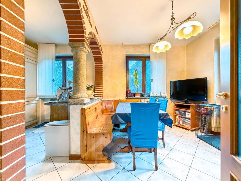 Villa a Varallo in Via per Doccio, 10 - Foto 4