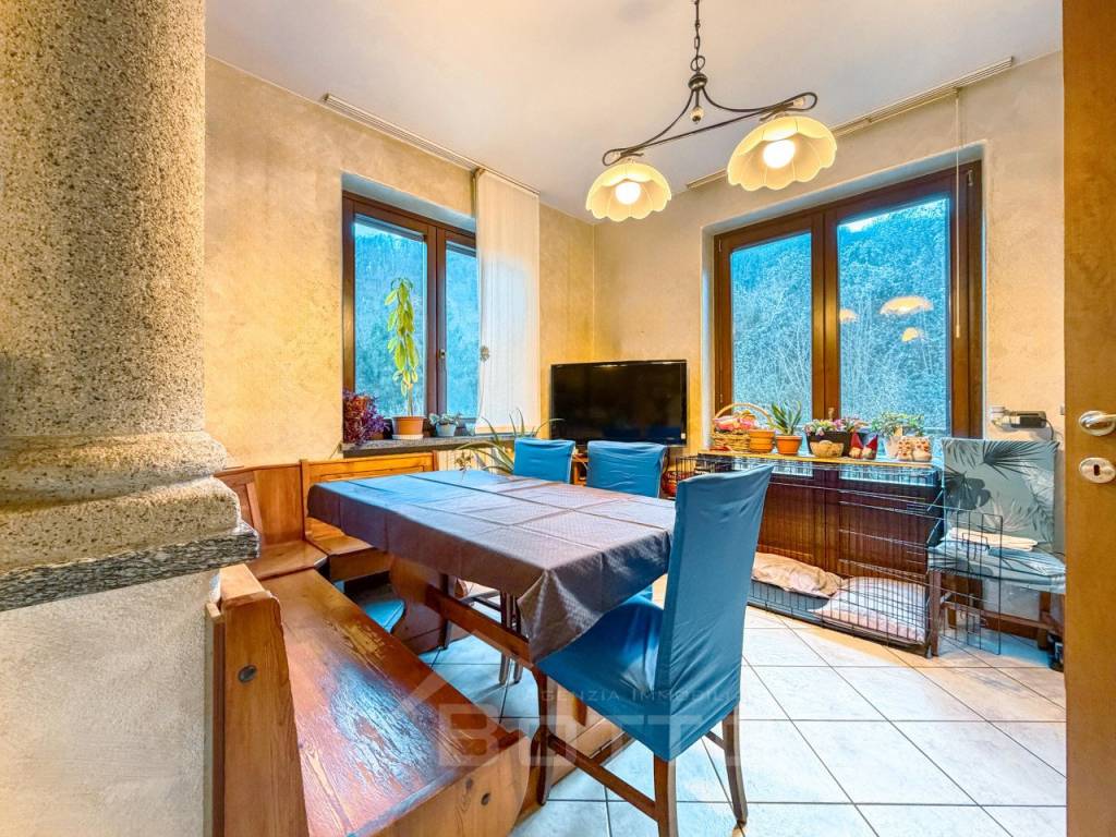 Villa a Varallo in Via per Doccio, 10 - Foto 5