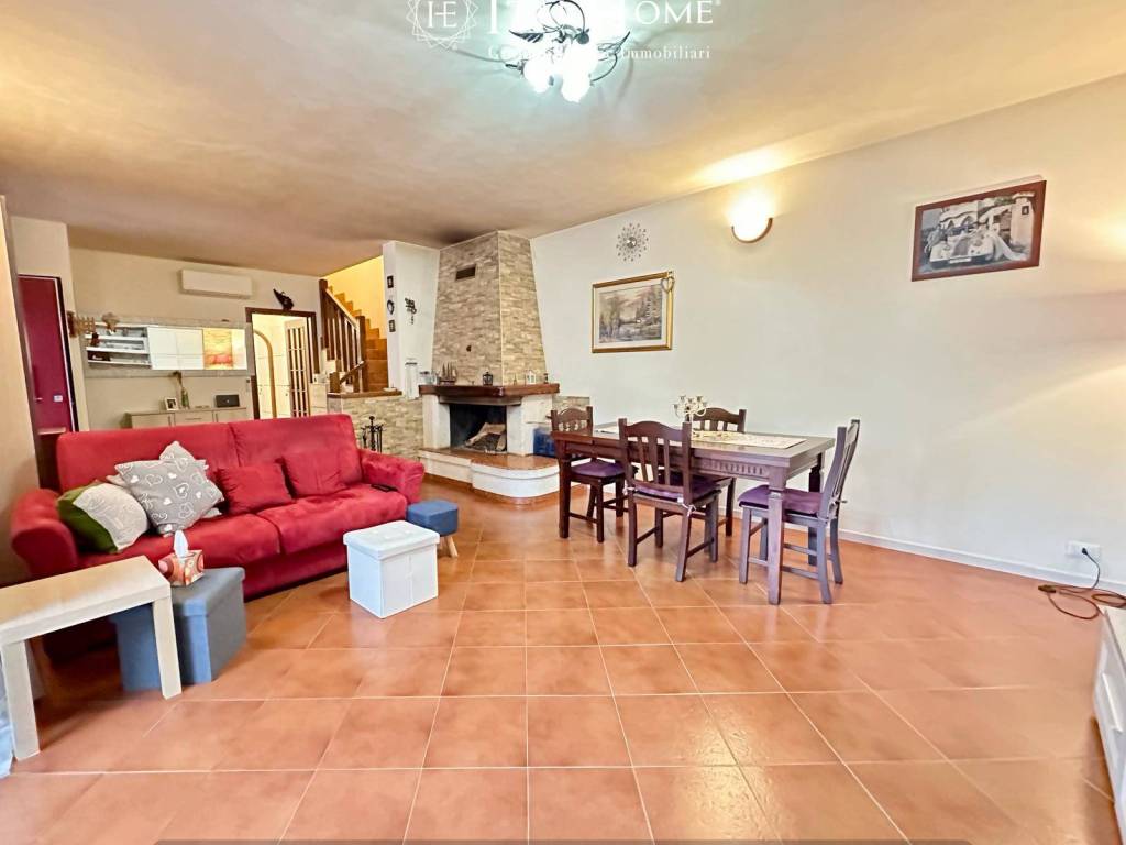 Villa a Verona in Via Dietro Antonio Salieri - Foto 3