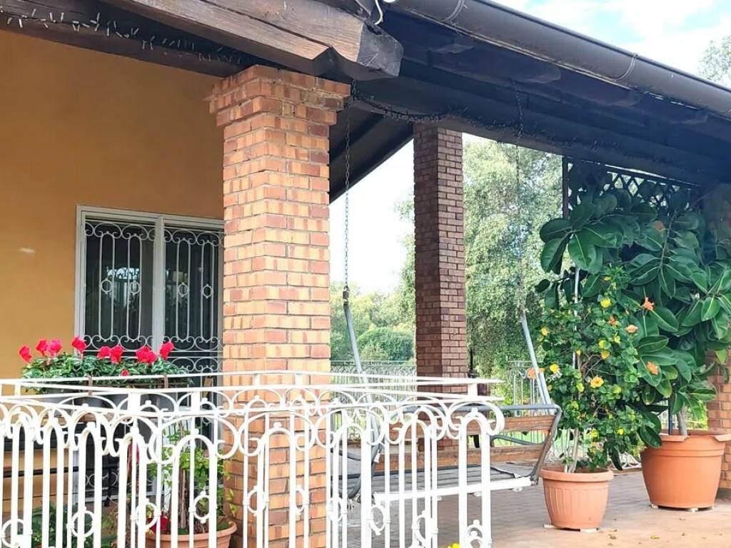Villa a Latina in Strada Capograssa - Foto 4
