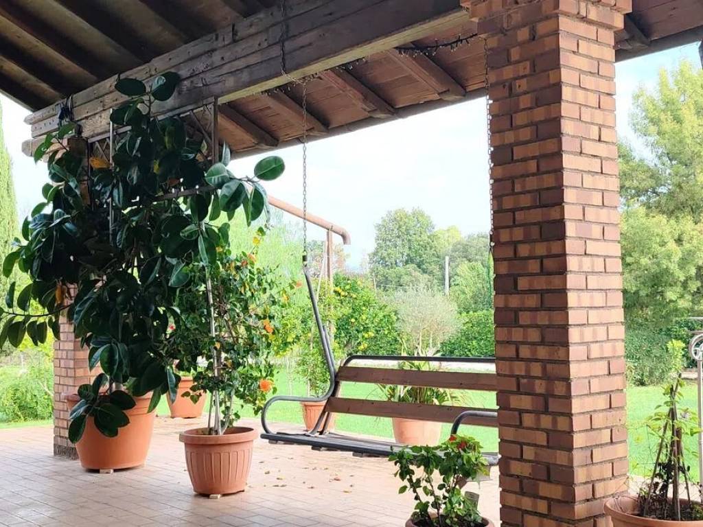 Villa a Latina in Strada Capograssa - Foto 5