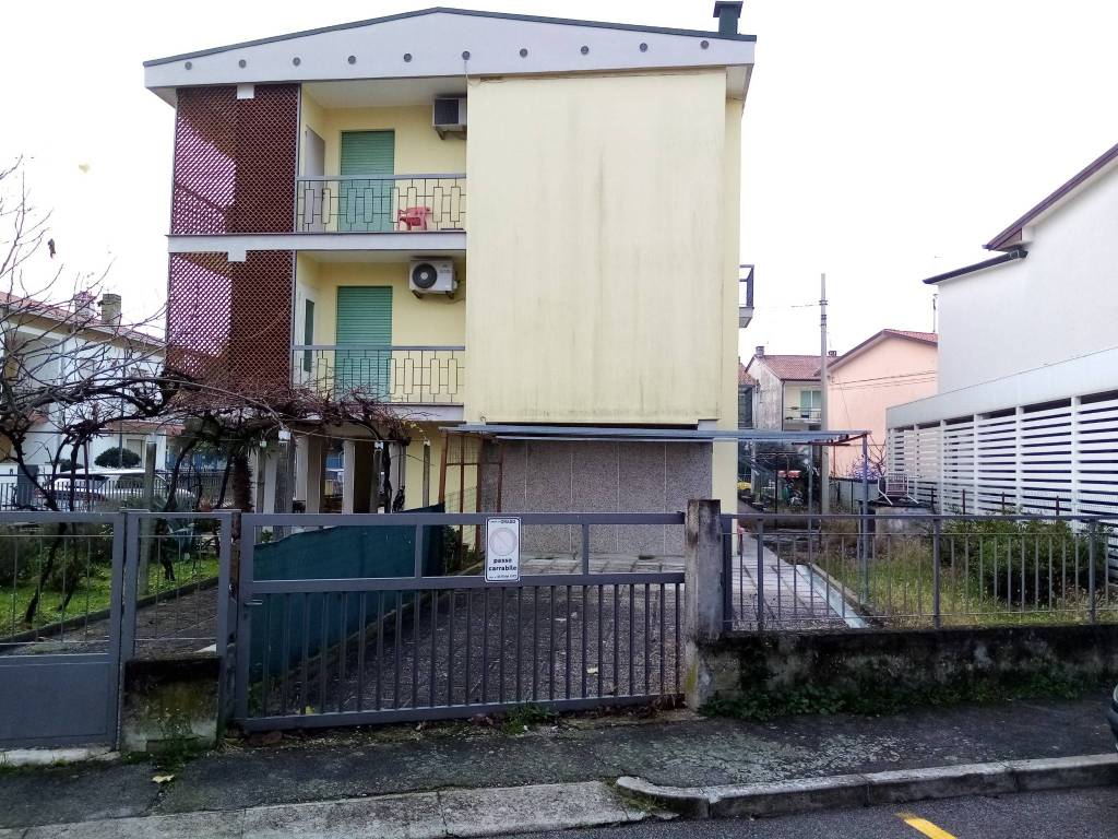 Appartamento a Grado in Via del Progresso - Foto 2
