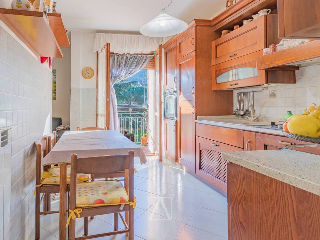 Appartamento a Quiliano in Via Ajdovcina, 4 - Foto 2