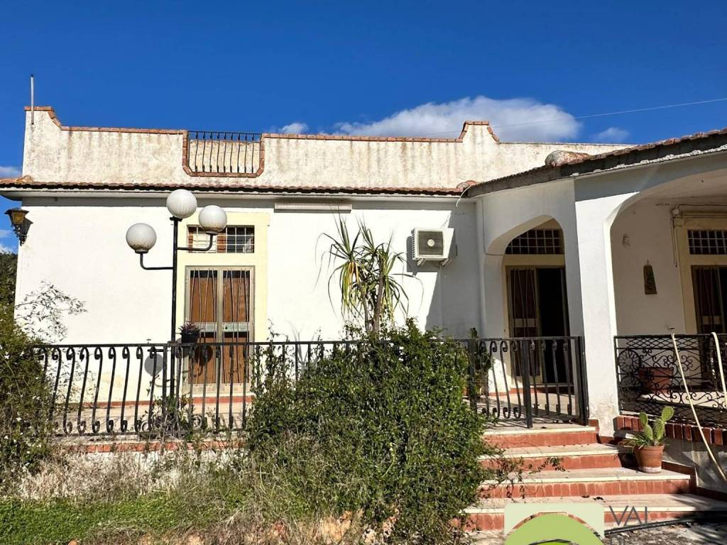 Villa a Noto in Strada Provinciale Serra del Ventro Tre Fontane - Foto 3