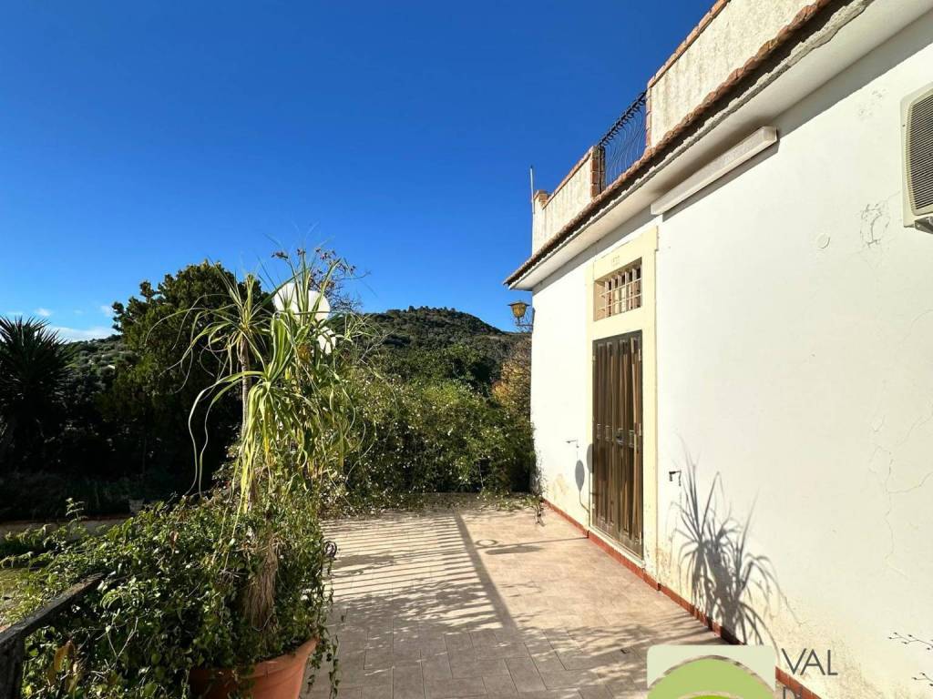 Villa a Noto in Strada Provinciale Serra del Ventro Tre Fontane - Foto 5