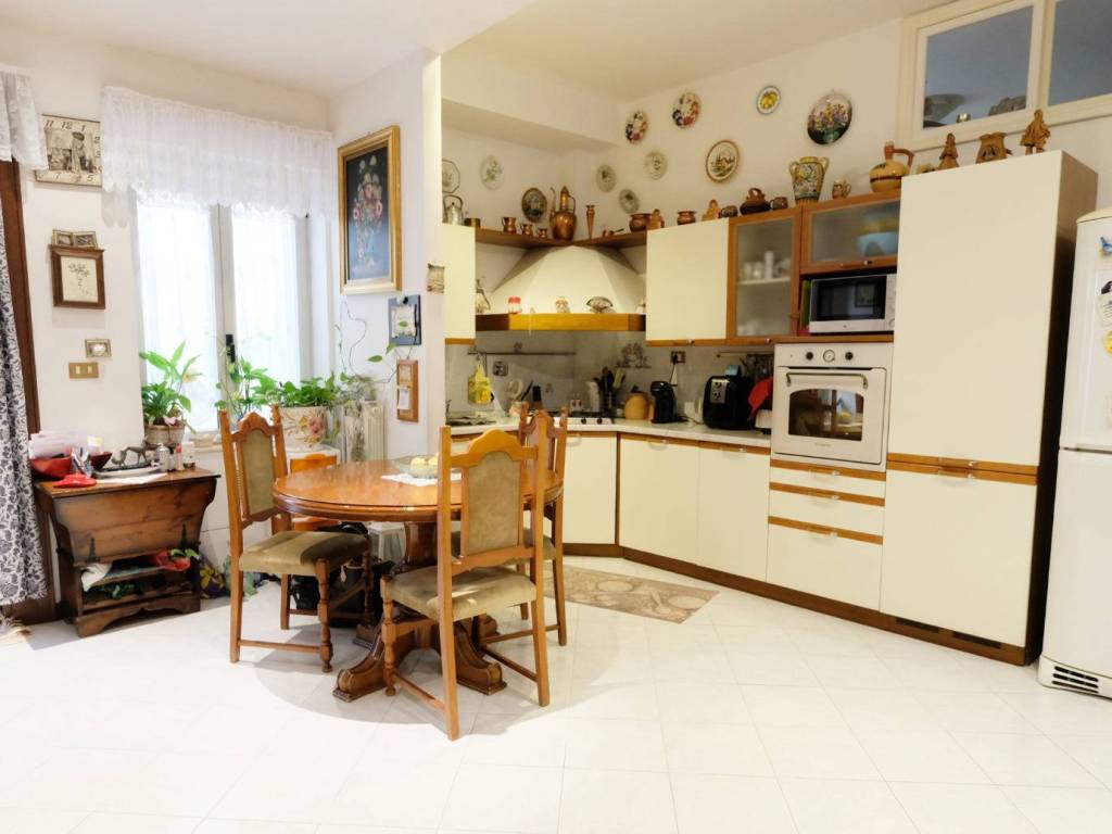 Appartamento a Trieste in Via Valdirivo, 16 - Foto 4