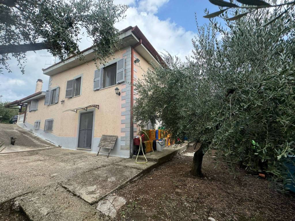 Villa a Cori in via cori - Foto 2