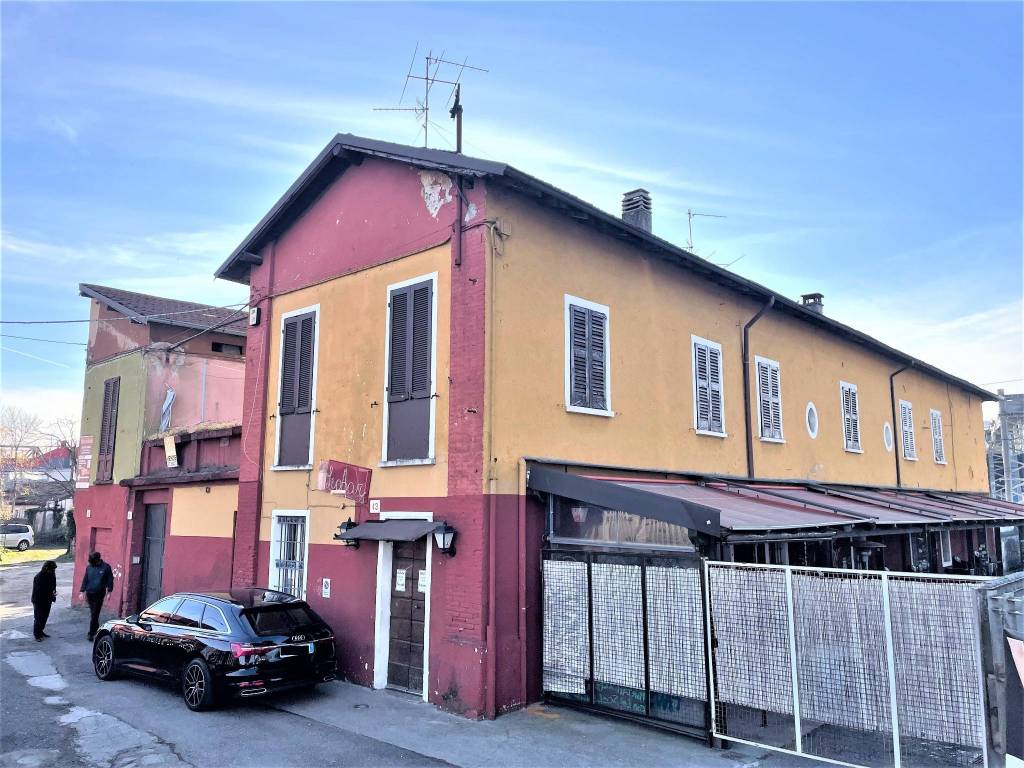 Casa indipendente a Brescia in Via Giulio Togni, 41 - Foto 2