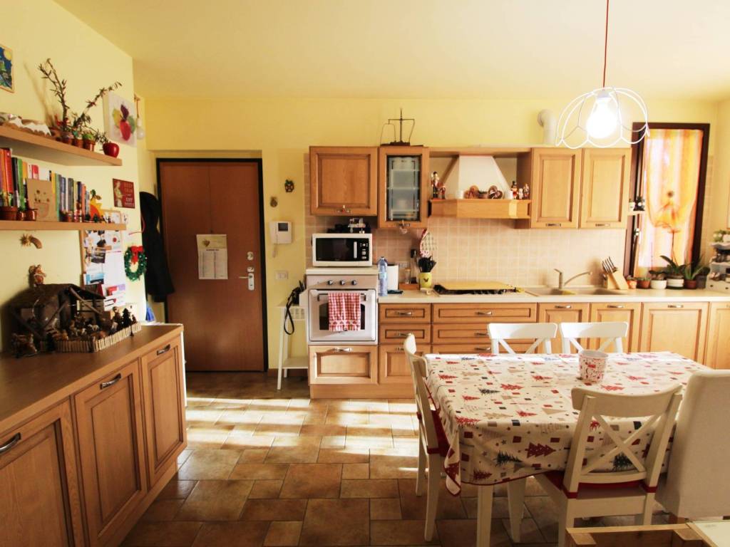 Appartamento a Marnate in Via Roma, 11 - Foto 3