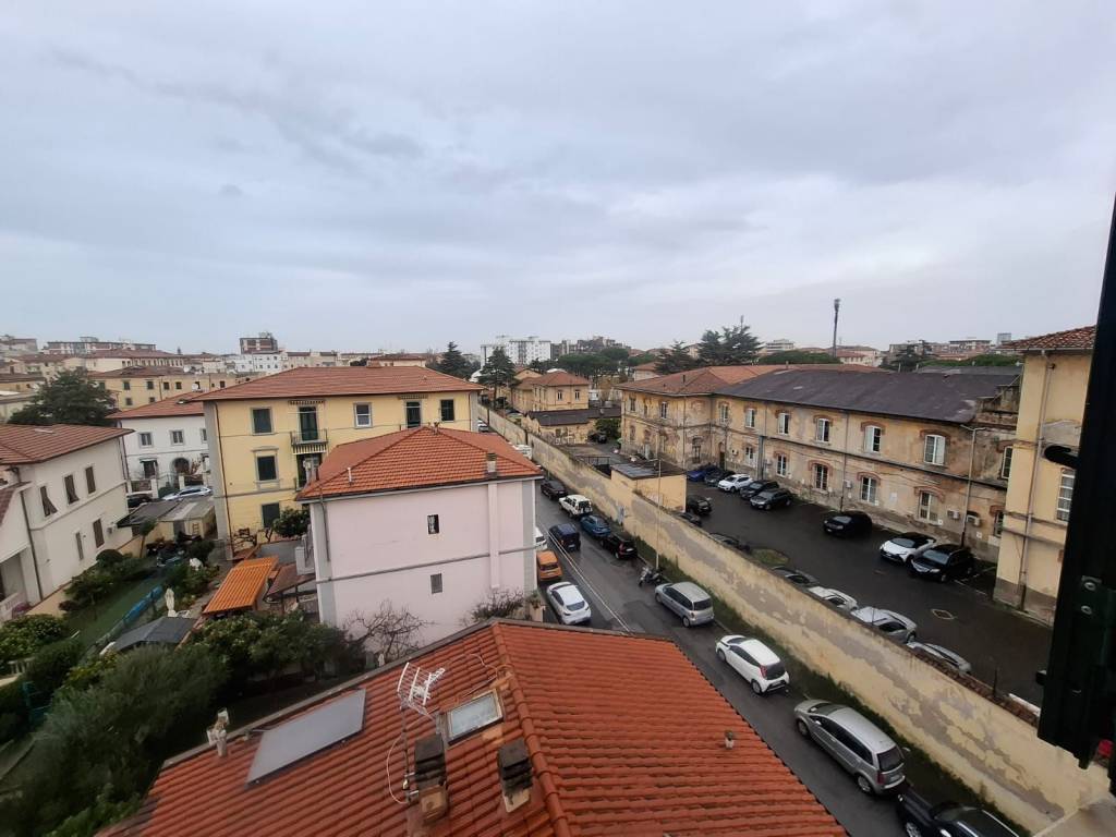 Appartamento a Livorno in Via del Panificio - Foto 4