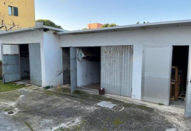 Villa a Falconara marittima in Via Ville, 61 - Foto 3