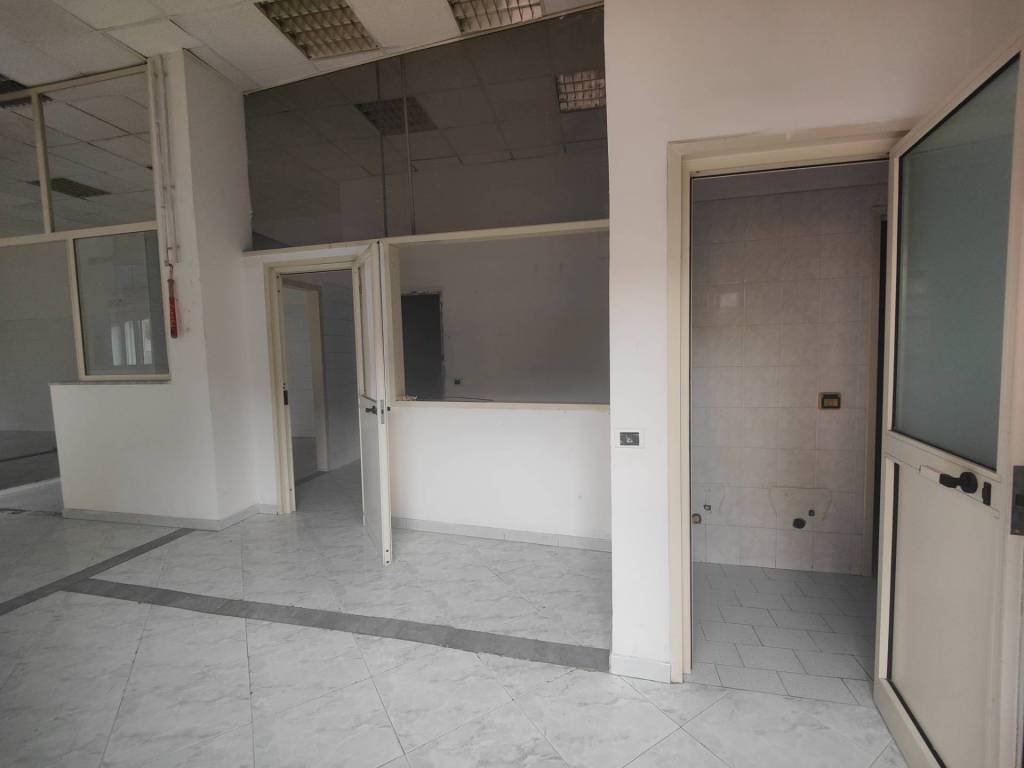 Immobile a Casoria in Via Vincenzo Cuoco - Foto 2