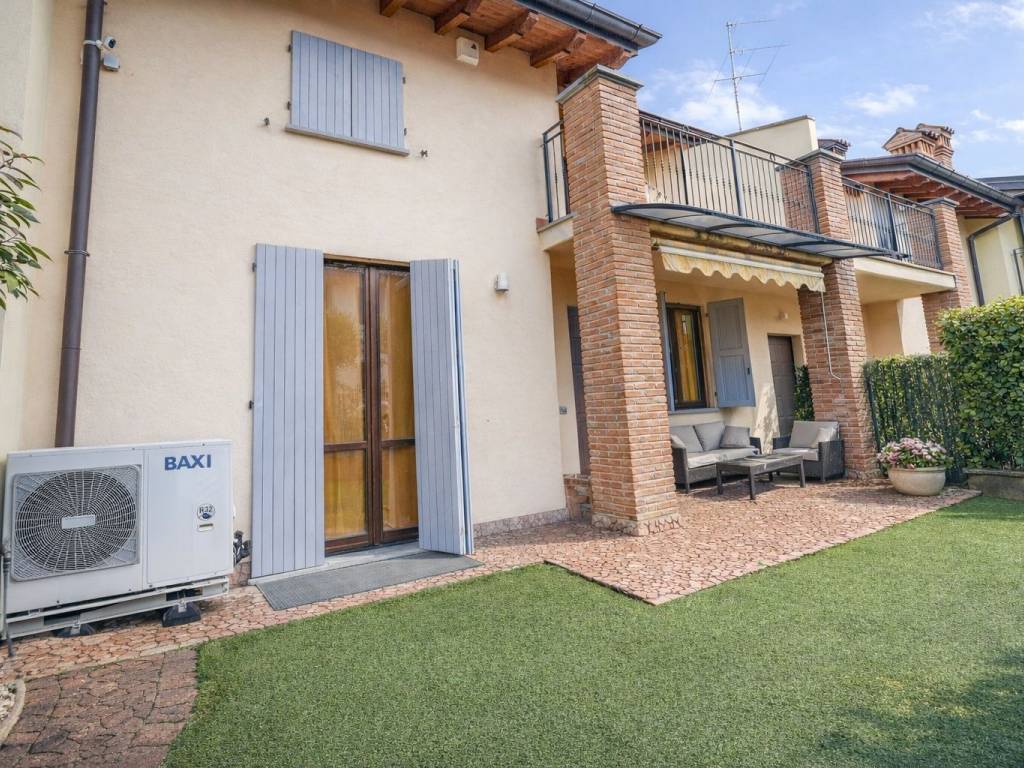 Villetta a schiera a Sotto il monte giovanni xxiii in Via Giacomo Manzù - Foto 5