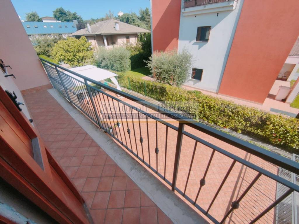 Villa a Castiglione delle stiviere in Viale S. Longhi - Foto 5