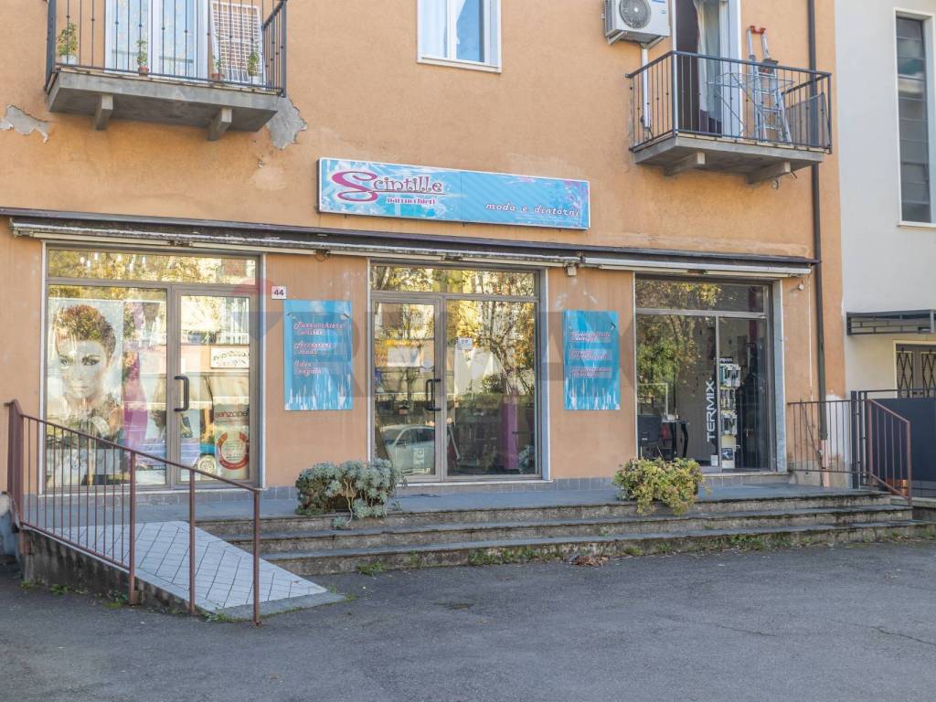 Immobile a Salsomaggiore terme in Viale G. Matteotti, 44 - Foto 3