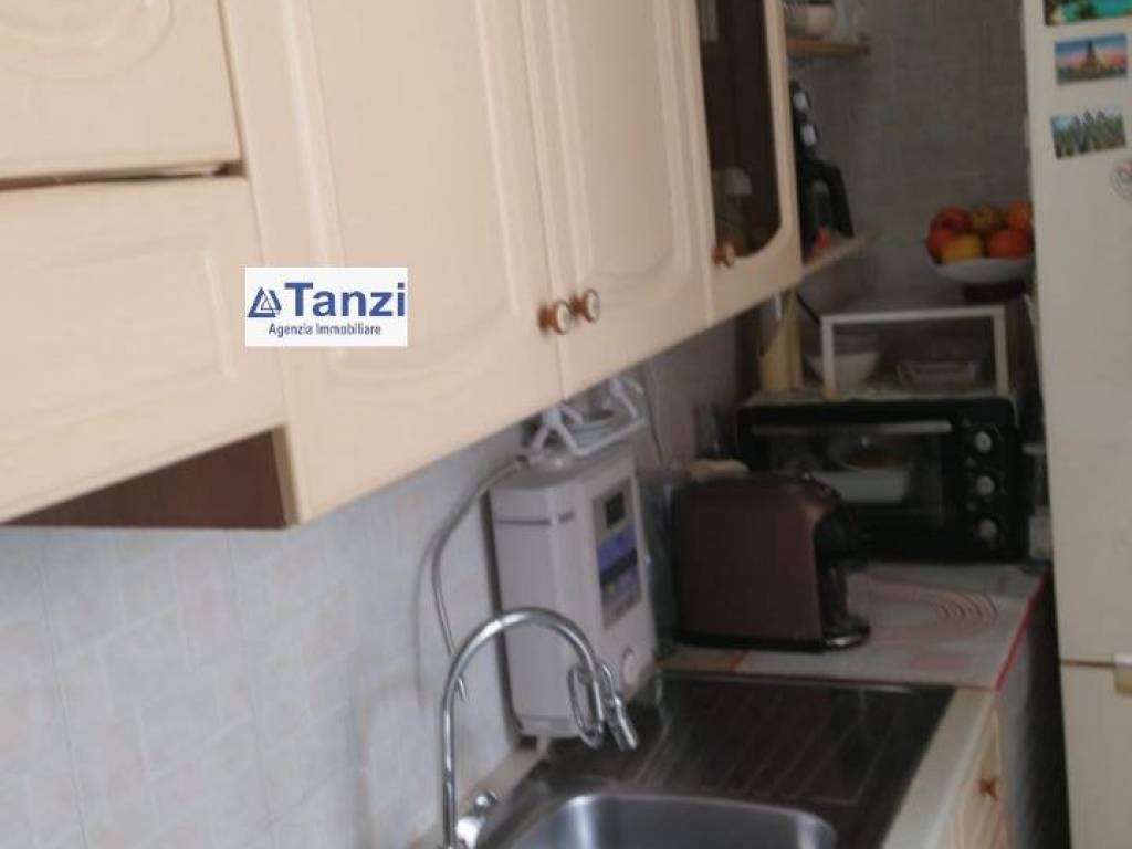 Appartamento a Barletta in Via Agostino Samuelli - Foto 5