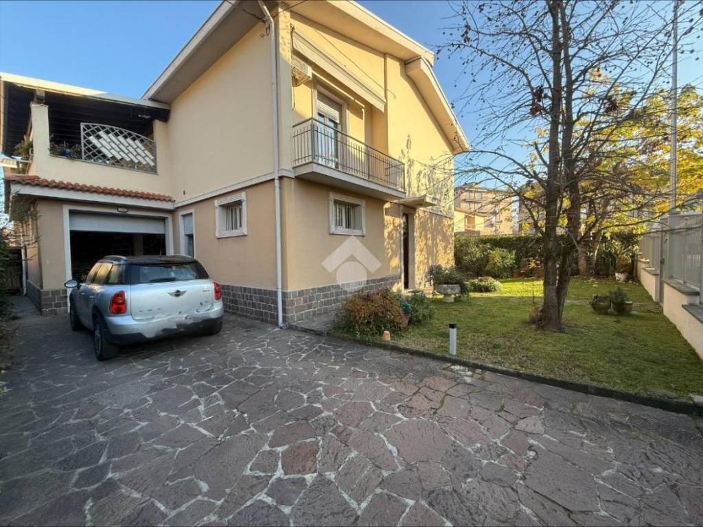 Villa a Stradella in Via Bruno Buozzi, 16 - Foto 3