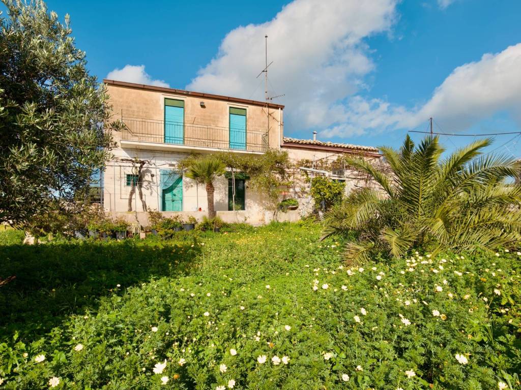Villa a Ragusa in Via della Strelizia - Foto 3