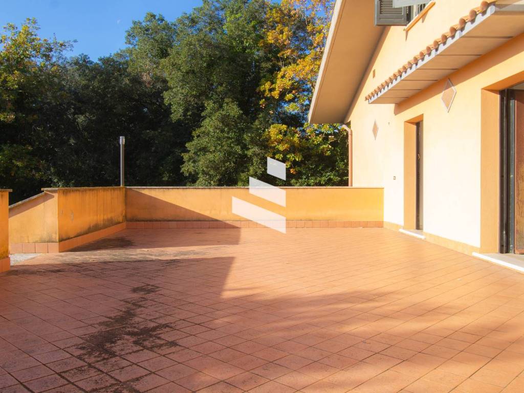 Villa a Aprilia in Via Lese - Foto 4