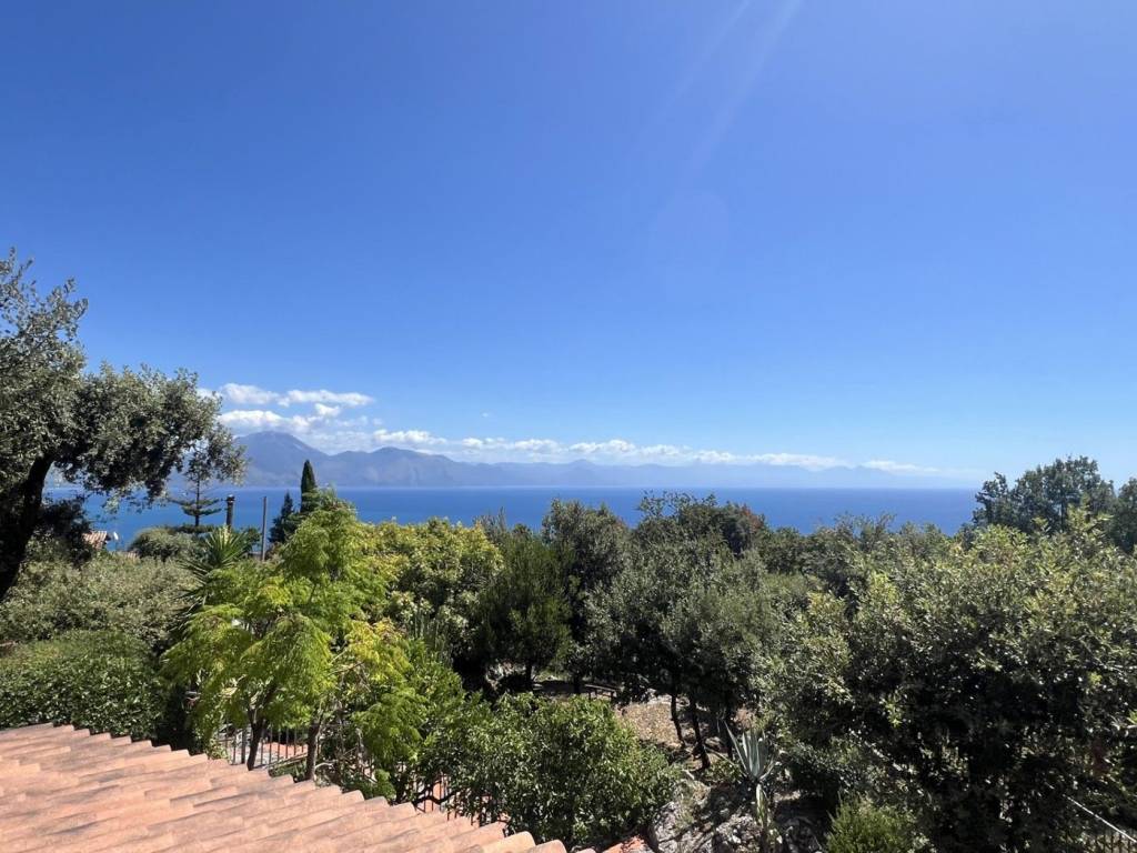 Villa a San giovanni a piro in Località Marcaneto - Foto 3