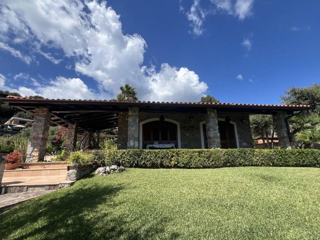 Villa a San giovanni a piro in Località Marcaneto - Foto 4