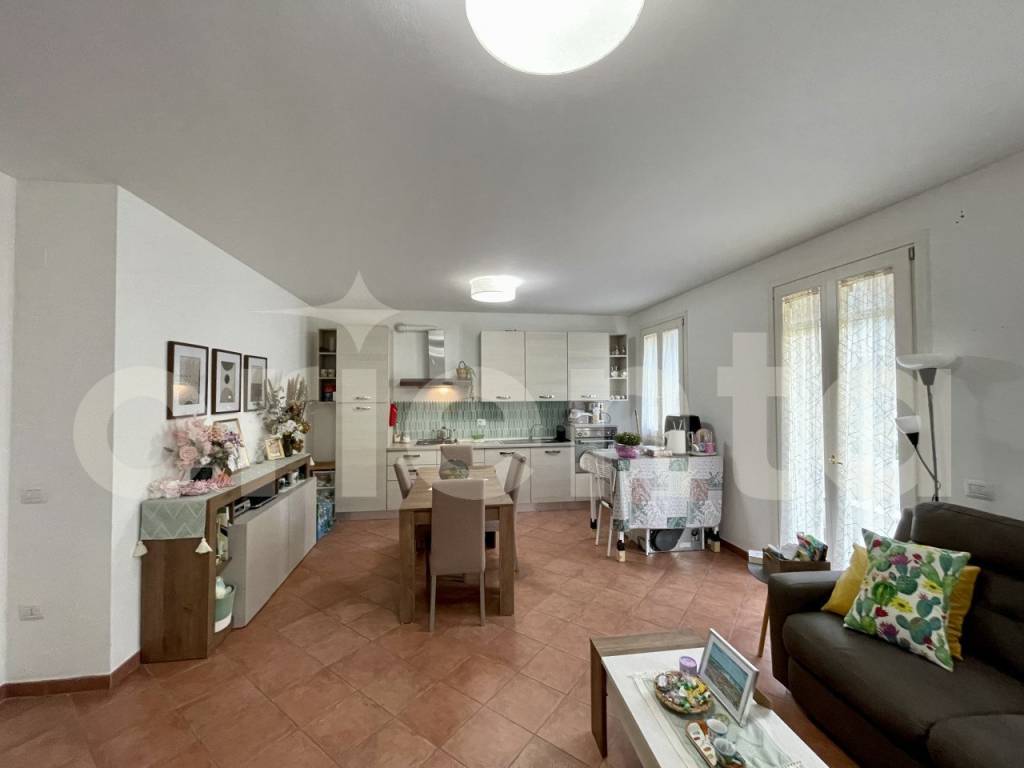 Appartamento a Montichiari in Viale Guglielmo Marconi, 179 - Foto 2